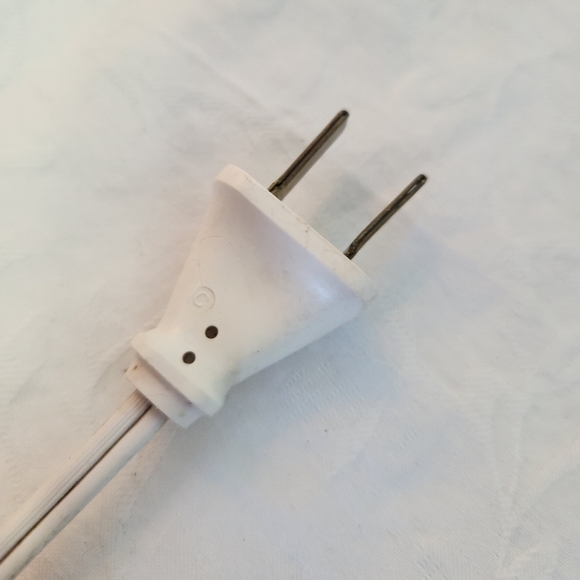 Vintage Luxo red articulated desk lamp - Picture 12 of 13